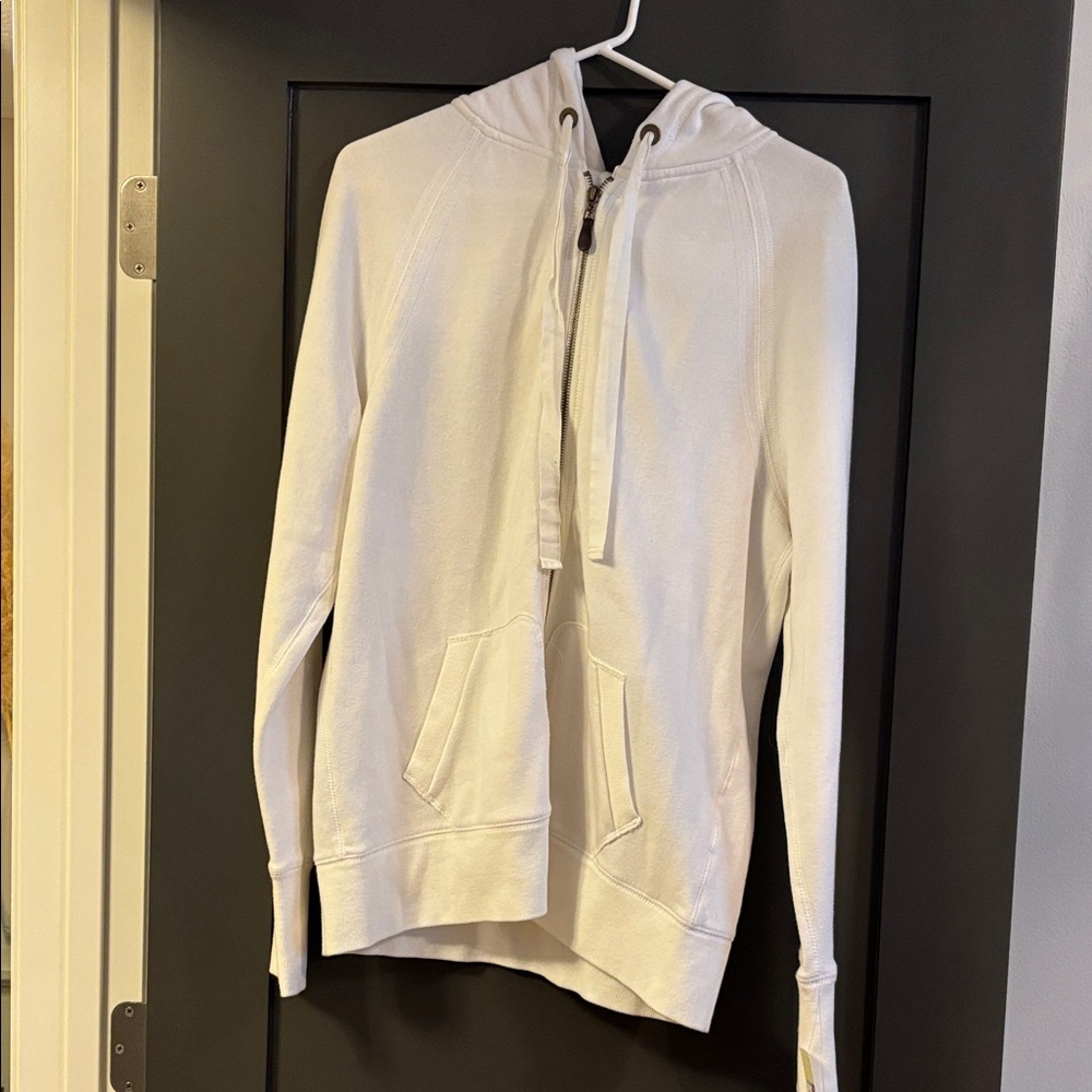 Merona Women’s Zip Up White Sweatshirt